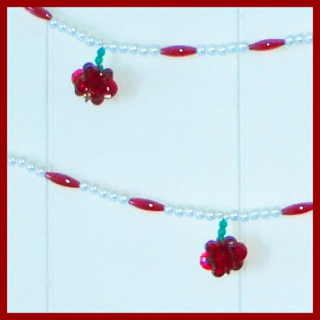 Bead Garland - Apples 03