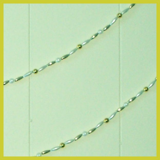 Bead Garland - Pearl & Gold 03