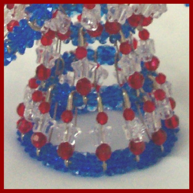 Beaded Basket - Patriotic 03