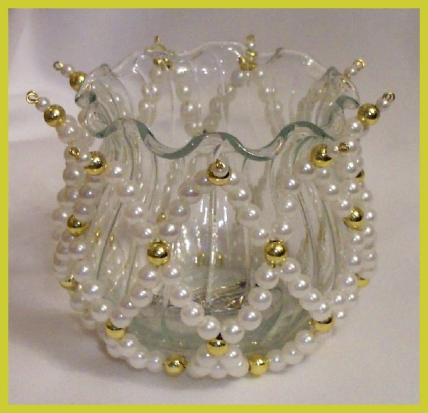 Petal Votive Holder - Pearl & Gold 02